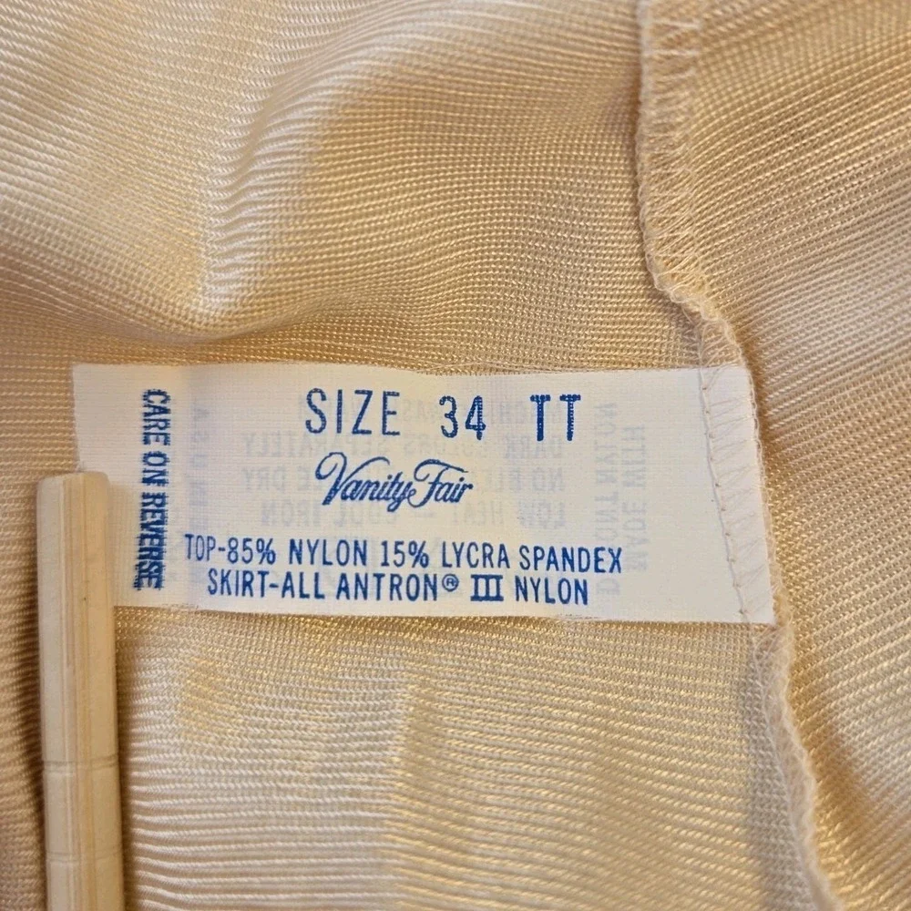 Vanity Fair Vtg Strapless Full Slip Size 34 Champagne Beige Made In USA Lingerie